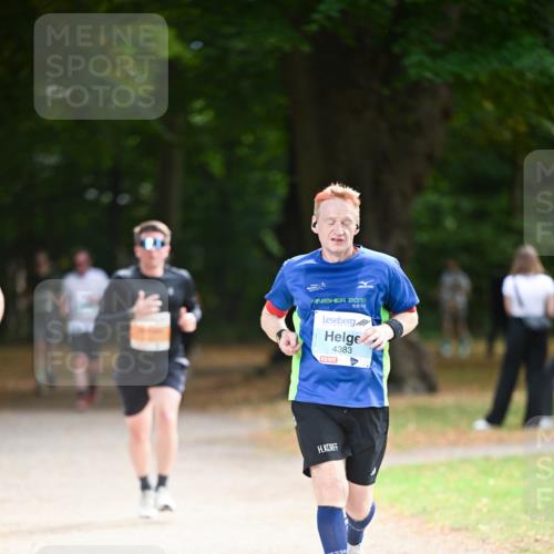 31.08.2025 - 21. Blankeneser Heldenlauf Dr. Thomas Lammeyer http://msf.ph/oto/8642968 31.08.2025 11:08:27 Laufen 2016, 4383 meine-sportfotos.de