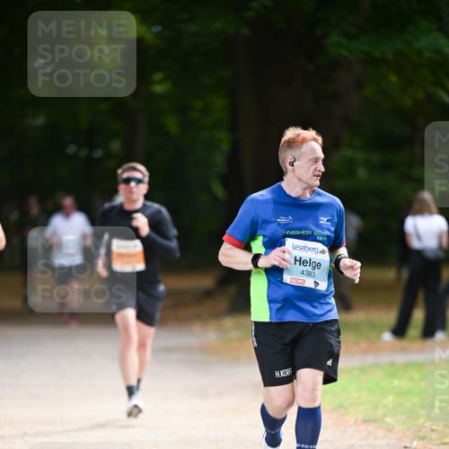 31.08.2025 - 21. Blankeneser Heldenlauf Dr. Thomas Lammeyer http://msf.ph/oto/8642971 31.08.2025 11:08:27 Laufen 201, 4383 meine-sportfotos.de