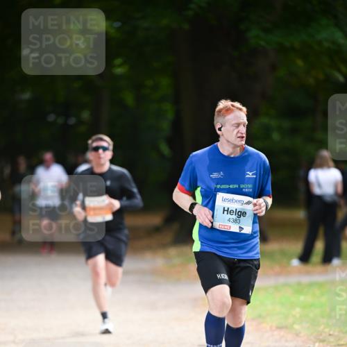 31.08.2025 - 21. Blankeneser Heldenlauf Dr. Thomas Lammeyer http://msf.ph/oto/8642973 31.08.2025 11:08:27 Laufen 2016, 4383 meine-sportfotos.de