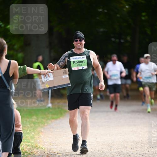 31.08.2025 - 21. Blankeneser Heldenlauf Dr. Thomas Lammeyer http://msf.ph/oto/8642995 31.08.2025 11:08:31 Laufen 3633 meine-sportfotos.de