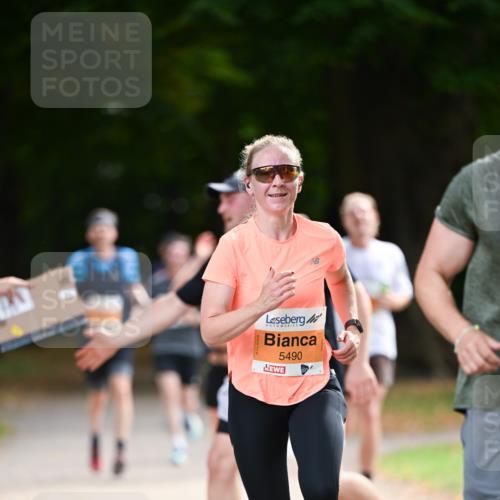 31.08.2025 - 21. Blankeneser Heldenlauf Dr. Thomas Lammeyer http://msf.ph/oto/8643054 31.08.2025 11:08:44 Laufen 5490 meine-sportfotos.de