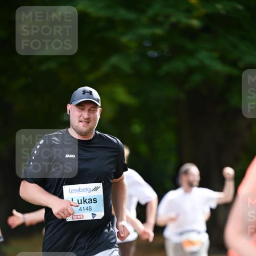 31.08.2025 - 21. Blankeneser Heldenlauf Dr. Thomas Lammeyer http://msf.ph/oto/8643061 31.08.2025 11:08:46 Laufen 4148 meine-sportfotos.de