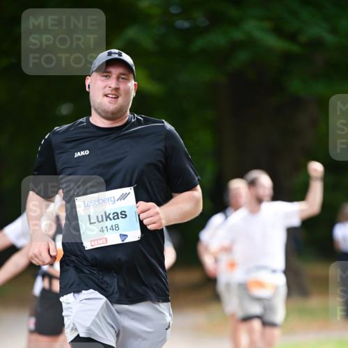 31.08.2025 - 21. Blankeneser Heldenlauf Dr. Thomas Lammeyer http://msf.ph/oto/8643065 31.08.2025 11:08:46 Laufen 4148 meine-sportfotos.de