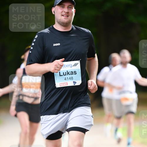 31.08.2025 - 21. Blankeneser Heldenlauf Dr. Thomas Lammeyer http://msf.ph/oto/8643067 31.08.2025 11:08:47 Laufen 4148 meine-sportfotos.de
