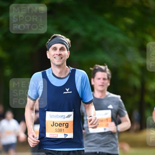 31.08.2025 - 21. Blankeneser Heldenlauf Dr. Thomas Lammeyer http://msf.ph/oto/8643085 31.08.2025 11:08:50 Laufen 5381 meine-sportfotos.de