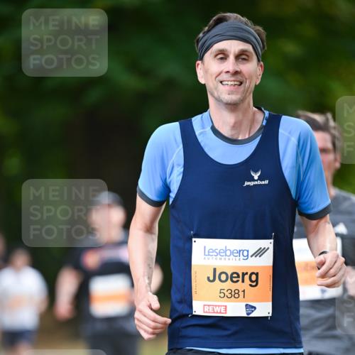 31.08.2025 - 21. Blankeneser Heldenlauf Dr. Thomas Lammeyer http://msf.ph/oto/8643090 31.08.2025 11:08:50 Laufen 5381 meine-sportfotos.de