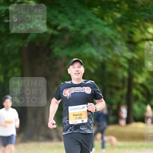 31.08.2025 - 21. Blankeneser Heldenlauf Dr. Thomas Lammeyer http://msf.ph/oto/8643099 31.08.2025 11:08:52 Laufen 5796 meine-sportfotos.de