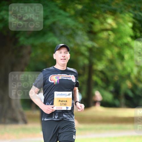 31.08.2025 - 21. Blankeneser Heldenlauf Dr. Thomas Lammeyer http://msf.ph/oto/8643102 31.08.2025 11:08:52 Laufen 5796 meine-sportfotos.de
