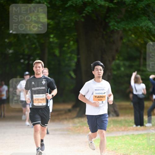 31.08.2025 - 21. Blankeneser Heldenlauf Dr. Thomas Lammeyer http://msf.ph/oto/8643113 31.08.2025 11:08:54 Laufen 5337, 5334 meine-sportfotos.de