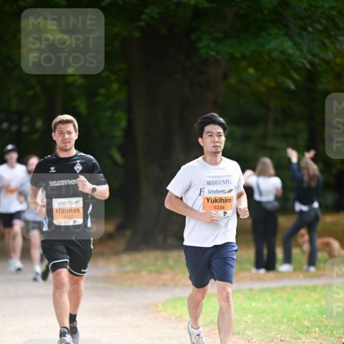 31.08.2025 - 21. Blankeneser Heldenlauf Dr. Thomas Lammeyer http://msf.ph/oto/8643118 31.08.2025 11:08:55 Laufen 5337, 5334 meine-sportfotos.de