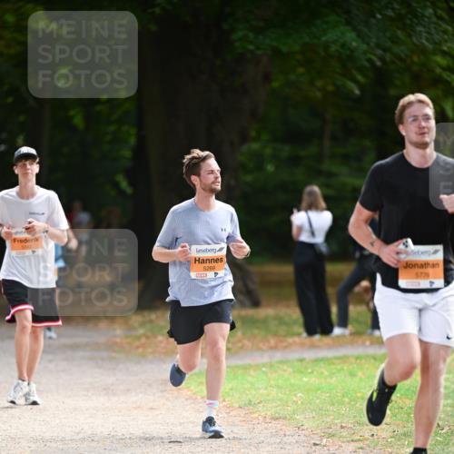 31.08.2025 - 21. Blankeneser Heldenlauf Dr. Thomas Lammeyer http://msf.ph/oto/8643152 31.08.2025 11:09:00 Laufen 5742, 5269, 5776 meine-sportfotos.de
