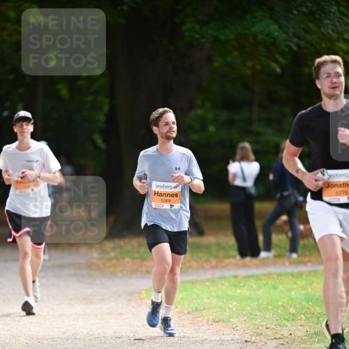 31.08.2025 - 21. Blankeneser Heldenlauf Dr. Thomas Lammeyer http://msf.ph/oto/8643153 31.08.2025 11:09:00 Laufen 5269, 5776 meine-sportfotos.de