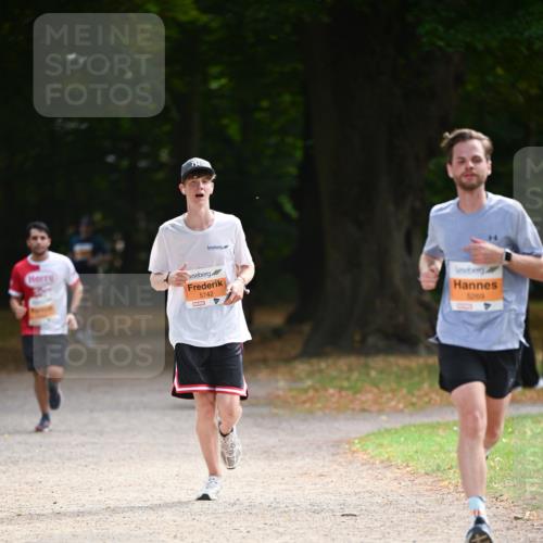 31.08.2025 - 21. Blankeneser Heldenlauf Dr. Thomas Lammeyer http://msf.ph/oto/8643157 31.08.2025 11:09:01 Laufen 5742, 5269 meine-sportfotos.de