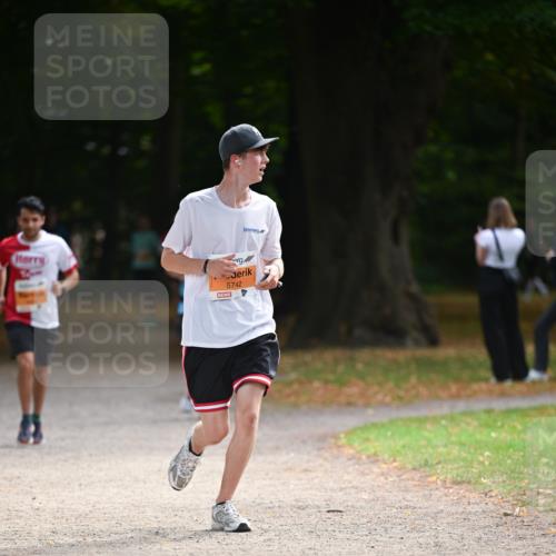 31.08.2025 - 21. Blankeneser Heldenlauf Dr. Thomas Lammeyer http://msf.ph/oto/8643164 31.08.2025 11:09:02 Laufen 5742 meine-sportfotos.de