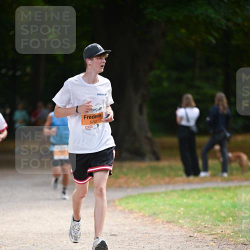 31.08.2025 - 21. Blankeneser Heldenlauf Dr. Thomas Lammeyer http://msf.ph/oto/8643171 31.08.2025 11:09:03 Laufen 5742 meine-sportfotos.de