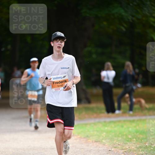 31.08.2025 - 21. Blankeneser Heldenlauf Dr. Thomas Lammeyer http://msf.ph/oto/8643175 31.08.2025 11:09:03 Laufen 5742 meine-sportfotos.de