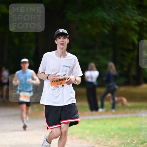 31.08.2025 - 21. Blankeneser Heldenlauf Dr. Thomas Lammeyer http://msf.ph/oto/8643178 31.08.2025 11:09:04 Laufen 5742 meine-sportfotos.de