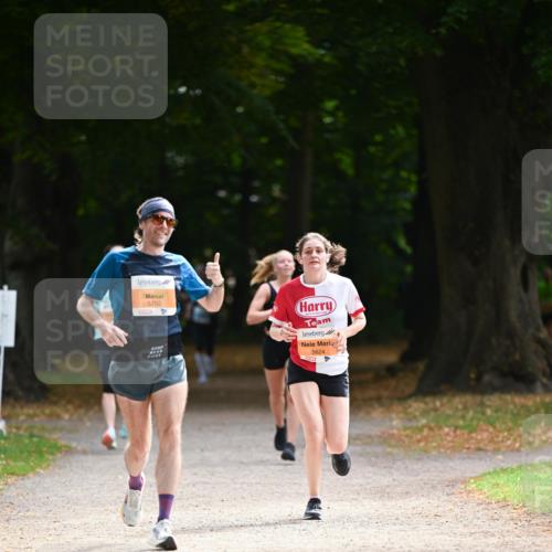 31.08.2025 - 21. Blankeneser Heldenlauf Dr. Thomas Lammeyer http://msf.ph/oto/8643215 31.08.2025 11:09:13 Laufen 5792, 5624, 4 meine-sportfotos.de