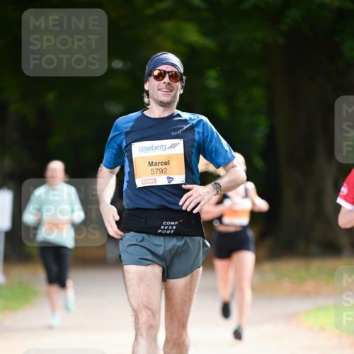 31.08.2025 - 21. Blankeneser Heldenlauf Dr. Thomas Lammeyer http://msf.ph/oto/8643237 31.08.2025 11:09:16 Laufen 5792 meine-sportfotos.de