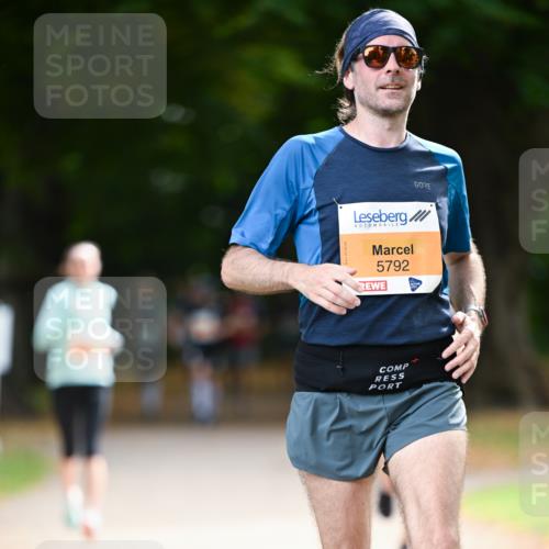 31.08.2025 - 21. Blankeneser Heldenlauf Dr. Thomas Lammeyer http://msf.ph/oto/8643246 31.08.2025 11:09:17 Laufen 5792 meine-sportfotos.de