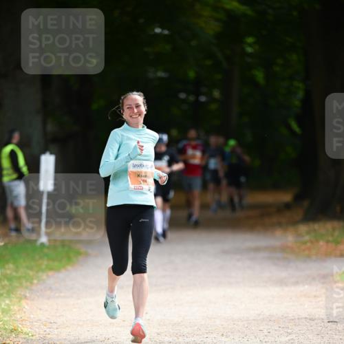 31.08.2025 - 21. Blankeneser Heldenlauf Dr. Thomas Lammeyer http://msf.ph/oto/8643261 31.08.2025 11:09:19 Laufen 81 meine-sportfotos.de