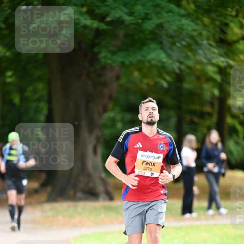 31.08.2025 - 21. Blankeneser Heldenlauf Dr. Thomas Lammeyer http://msf.ph/oto/8643300 31.08.2025 11:09:30 Laufen 5270, 4 meine-sportfotos.de