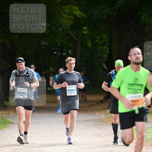 31.08.2025 - 21. Blankeneser Heldenlauf Dr. Thomas Lammeyer http://msf.ph/oto/8643332 31.08.2025 11:09:34 Laufen 4092, 4173 meine-sportfotos.de