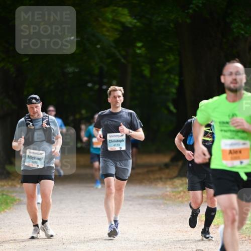 31.08.2025 - 21. Blankeneser Heldenlauf Dr. Thomas Lammeyer http://msf.ph/oto/8643335 31.08.2025 11:09:34 Laufen 4092, 4173 meine-sportfotos.de