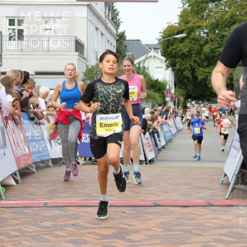 31.08.2025 - 21. Blankeneser Heldenlauf Strokosch-Dieckow http://msf.ph/oto/8643343 31.08.2025 10:24:50 Ziel 2151, 2049, 2733, 2428 meine-sportfotos.de