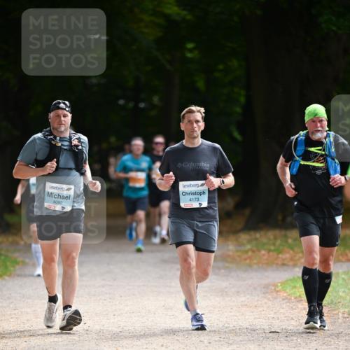 31.08.2025 - 21. Blankeneser Heldenlauf Dr. Thomas Lammeyer http://msf.ph/oto/8643345 31.08.2025 11:09:35 Laufen 4092, 4173 meine-sportfotos.de