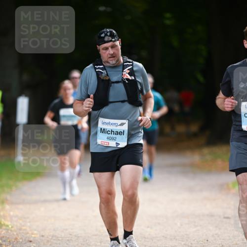 31.08.2025 - 21. Blankeneser Heldenlauf Dr. Thomas Lammeyer http://msf.ph/oto/8643370 31.08.2025 11:09:38 Laufen 4092 meine-sportfotos.de