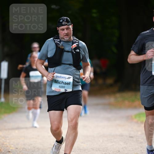 31.08.2025 - 21. Blankeneser Heldenlauf Dr. Thomas Lammeyer http://msf.ph/oto/8643373 31.08.2025 11:09:38 Laufen 17, 4092 meine-sportfotos.de