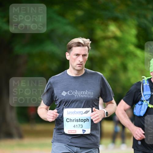 31.08.2025 - 21. Blankeneser Heldenlauf Dr. Thomas Lammeyer http://msf.ph/oto/8643381 31.08.2025 11:09:40 Laufen 4173 meine-sportfotos.de
