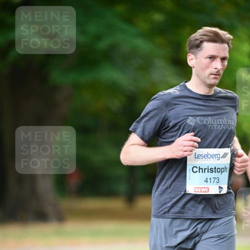31.08.2025 - 21. Blankeneser Heldenlauf Dr. Thomas Lammeyer http://msf.ph/oto/8643383 31.08.2025 11:09:40 Laufen 4173 meine-sportfotos.de