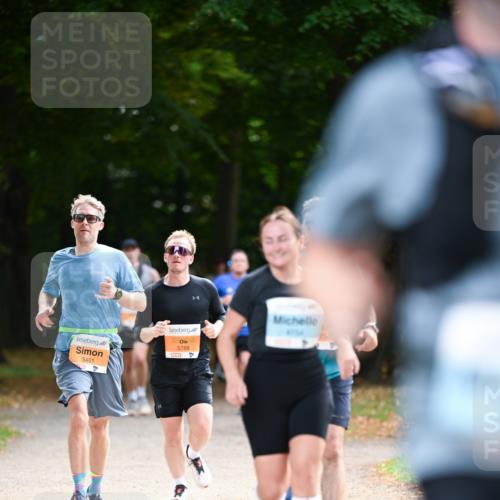31.08.2025 - 21. Blankeneser Heldenlauf Dr. Thomas Lammeyer http://msf.ph/oto/8643392 31.08.2025 11:09:42 Laufen 5461, 5788 meine-sportfotos.de