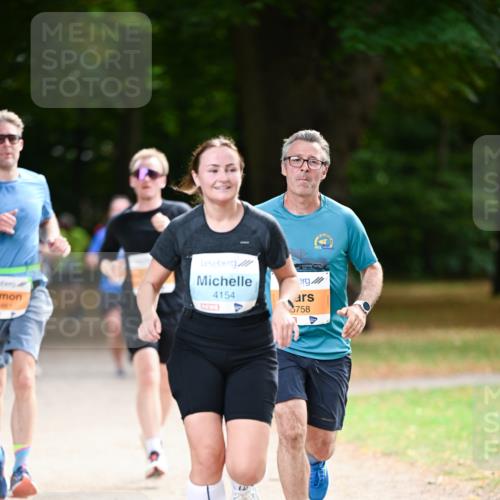 31.08.2025 - 21. Blankeneser Heldenlauf Dr. Thomas Lammeyer http://msf.ph/oto/8643400 31.08.2025 11:09:43 Laufen 5461, 4154, 758, 2021 meine-sportfotos.de