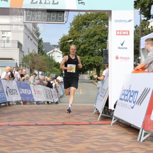 31.08.2025 - 21. Blankeneser Heldenlauf Strokosch-Dieckow http://msf.ph/oto/8643424 31.08.2025 10:12:03 Ziel 2297 meine-sportfotos.de
