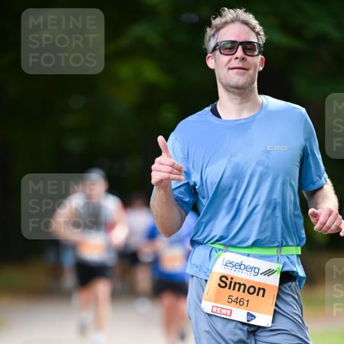 31.08.2025 - 21. Blankeneser Heldenlauf Dr. Thomas Lammeyer http://msf.ph/oto/8643432 31.08.2025 11:09:47 Laufen 5461 meine-sportfotos.de