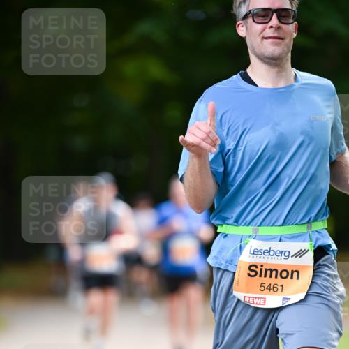 31.08.2025 - 21. Blankeneser Heldenlauf Dr. Thomas Lammeyer http://msf.ph/oto/8643433 31.08.2025 11:09:47 Laufen 5461 meine-sportfotos.de
