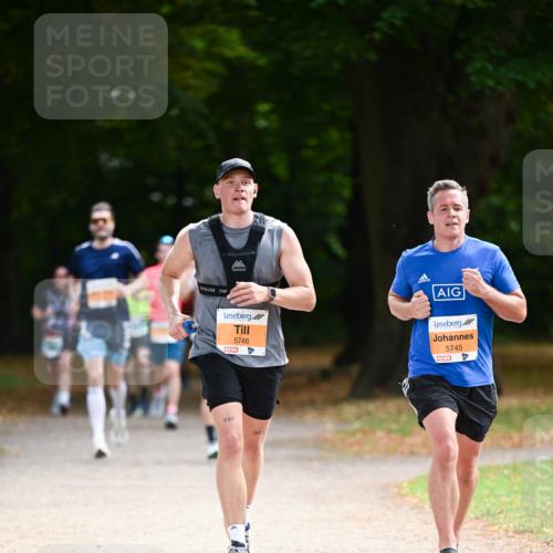 31.08.2025 - 21. Blankeneser Heldenlauf Dr. Thomas Lammeyer http://msf.ph/oto/8643450 31.08.2025 11:09:49 Laufen 5746, 5745, 040 meine-sportfotos.de