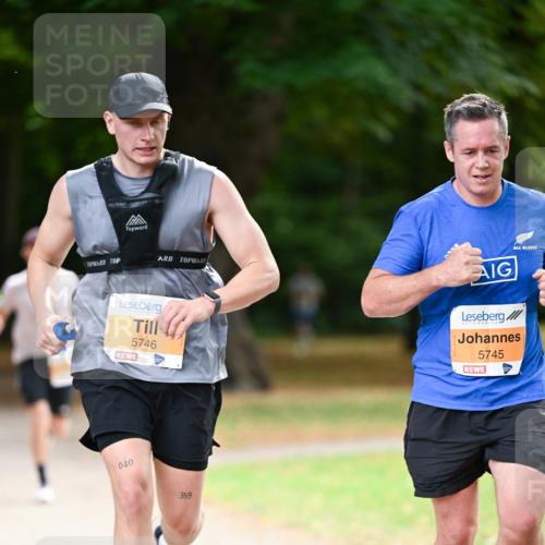 31.08.2025 - 21. Blankeneser Heldenlauf Dr. Thomas Lammeyer http://msf.ph/oto/8643470 31.08.2025 11:09:52 Laufen 5746, 040, 359, 5745 meine-sportfotos.de