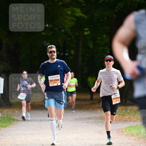 31.08.2025 - 21. Blankeneser Heldenlauf Dr. Thomas Lammeyer http://msf.ph/oto/8643477 31.08.2025 11:09:53 Laufen 5507, 5506 meine-sportfotos.de