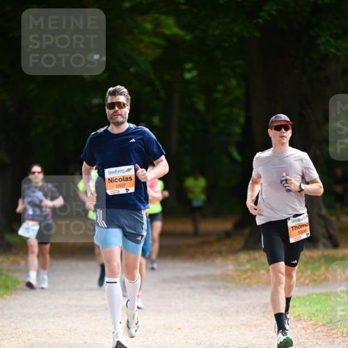 31.08.2025 - 21. Blankeneser Heldenlauf Dr. Thomas Lammeyer http://msf.ph/oto/8643483 31.08.2025 11:09:54 Laufen 5507, 5506 meine-sportfotos.de