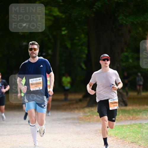 31.08.2025 - 21. Blankeneser Heldenlauf Dr. Thomas Lammeyer http://msf.ph/oto/8643484 31.08.2025 11:09:54 Laufen 5507, 5506 meine-sportfotos.de
