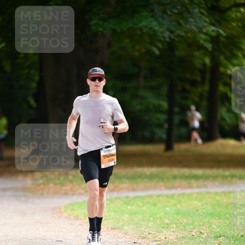 31.08.2025 - 21. Blankeneser Heldenlauf Dr. Thomas Lammeyer http://msf.ph/oto/8643486 31.08.2025 11:09:54 Laufen 5506 meine-sportfotos.de