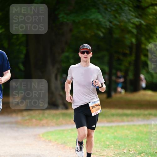 31.08.2025 - 21. Blankeneser Heldenlauf Dr. Thomas Lammeyer http://msf.ph/oto/8643492 31.08.2025 11:09:55 Laufen 5506 meine-sportfotos.de