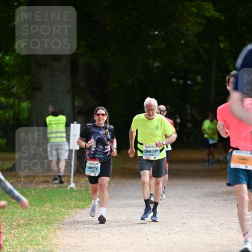 31.08.2025 - 21. Blankeneser Heldenlauf Dr. Thomas Lammeyer http://msf.ph/oto/8643506 31.08.2025 11:09:57 Laufen 4398, 4393, 5794 meine-sportfotos.de