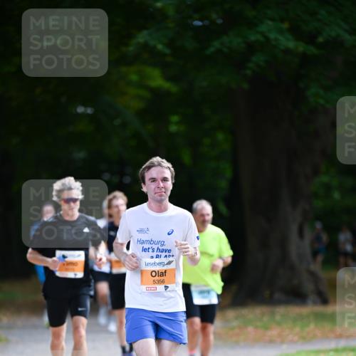 31.08.2025 - 21. Blankeneser Heldenlauf Dr. Thomas Lammeyer http://msf.ph/oto/8643532 31.08.2025 11:10:13 Laufen 5356 meine-sportfotos.de