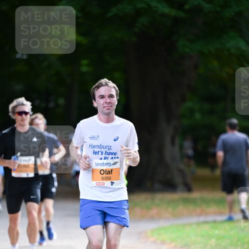 31.08.2025 - 21. Blankeneser Heldenlauf Dr. Thomas Lammeyer http://msf.ph/oto/8643539 31.08.2025 11:10:13 Laufen 5356 meine-sportfotos.de