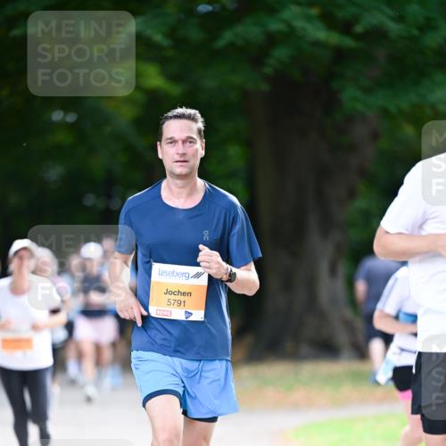 31.08.2025 - 21. Blankeneser Heldenlauf Dr. Thomas Lammeyer http://msf.ph/oto/8643551 31.08.2025 11:10:22 Laufen 5791 meine-sportfotos.de